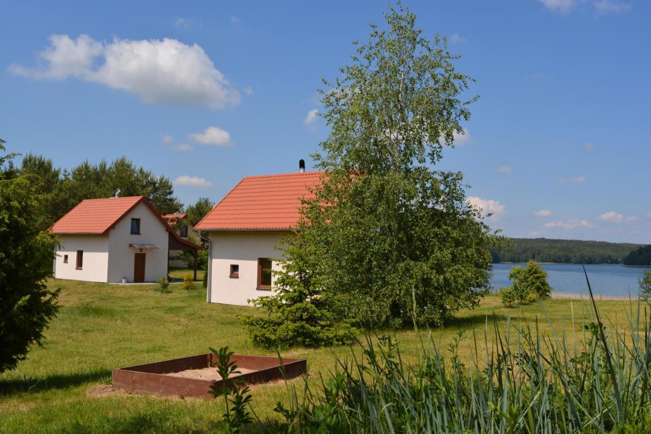 Posiadlosc Nad Zatoka Ryn (Warmian-Masurian) Exterior foto
